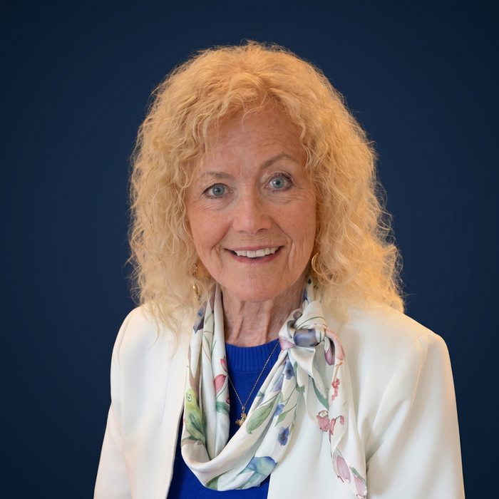 Diana LaMonica, Co-Host & Operations